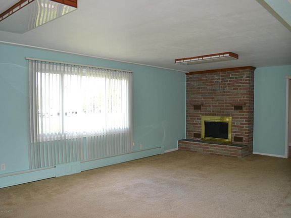 3rd image of 6007 W Mount Hope Hwy