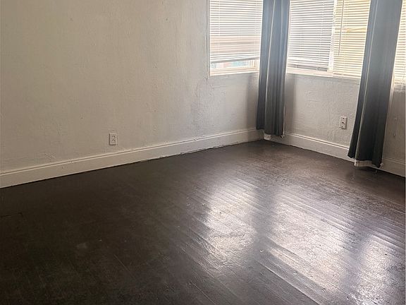 3rd image of 2107 16th St