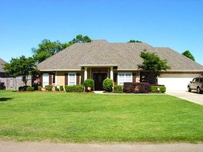 204 Thatcher Ln #2, Monroe, LA, 71203