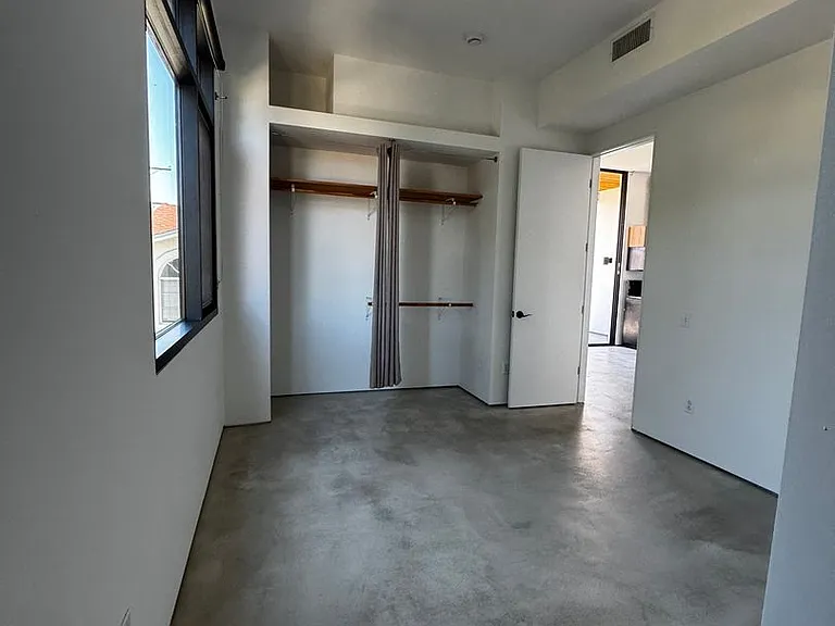 3684 Alabama St — Photo 17