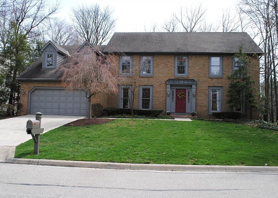 Great Looking Muirfield Home