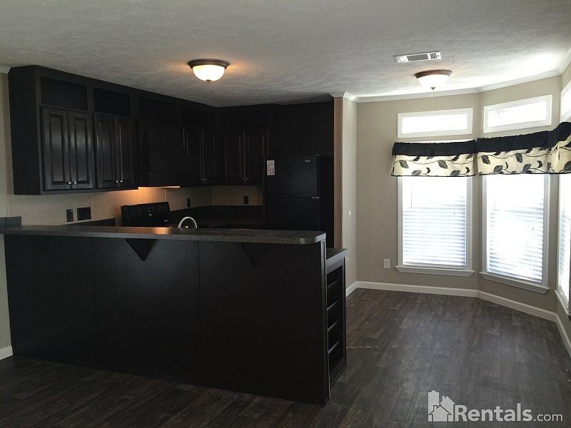 1st image of 112 Langham Dr