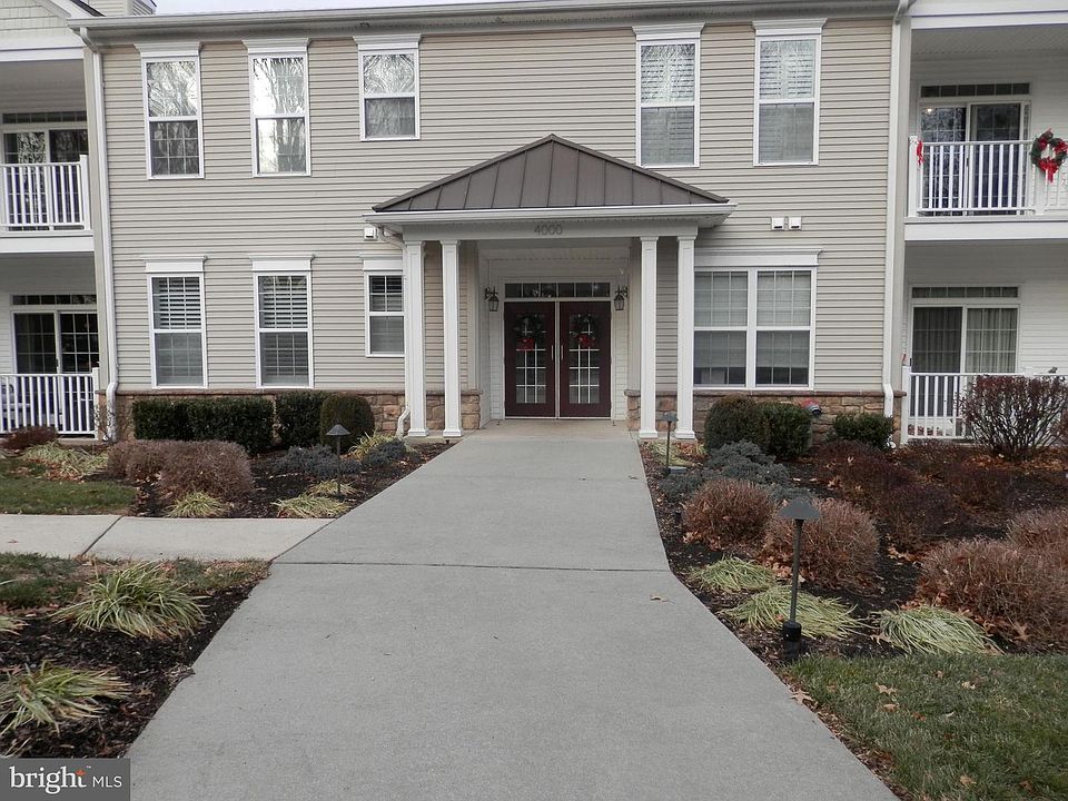 1st image of 4106 Poplar St