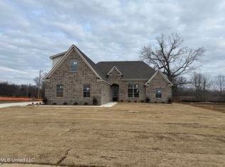 7866 Ella Pointe, Walls, MS 38680