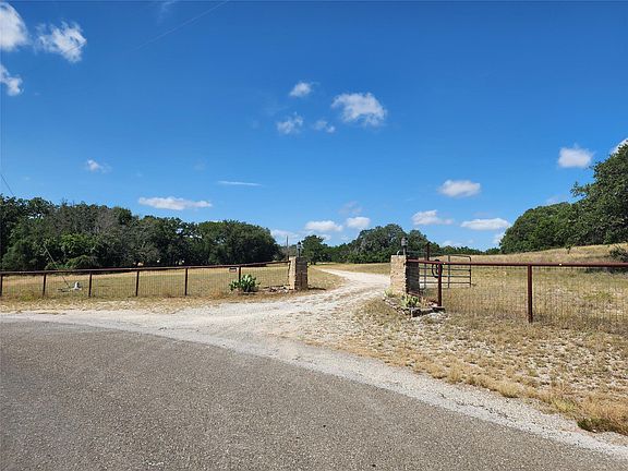 2nd image of 500 Spring Creek Rd