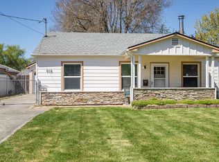 918 SW Oak St, Grants Pass, OR 97526