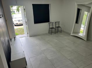 2201 Greene St APT 2, Hollywood, FL 33020