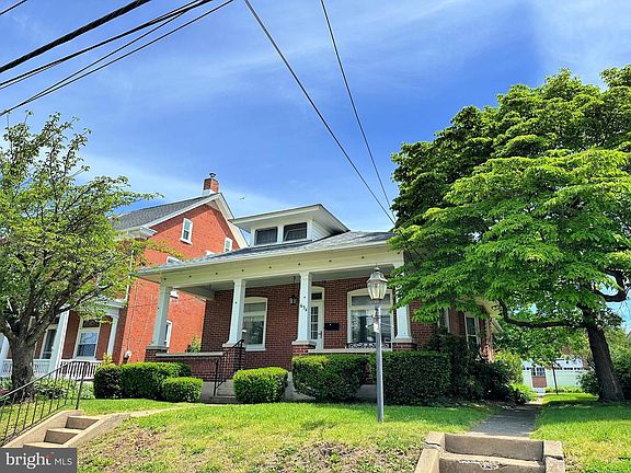 2nd image of 634 Main St