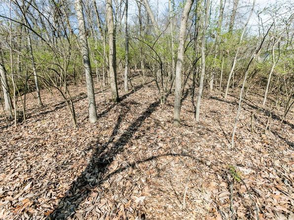 740 Forest Ave, Valley Park, MO 63088
