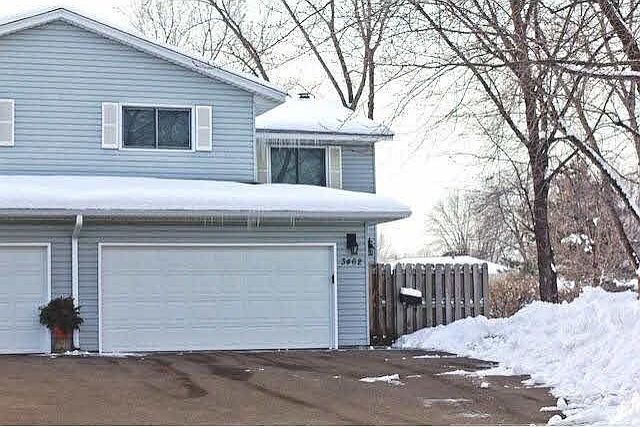 2nd image of 3462 Cloman Way E