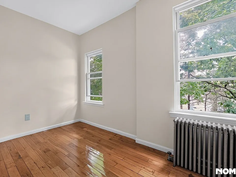 17 Grand St #2
