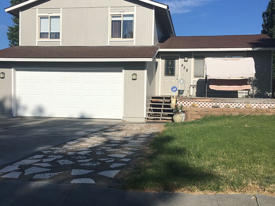 1st image of 428 White Dr