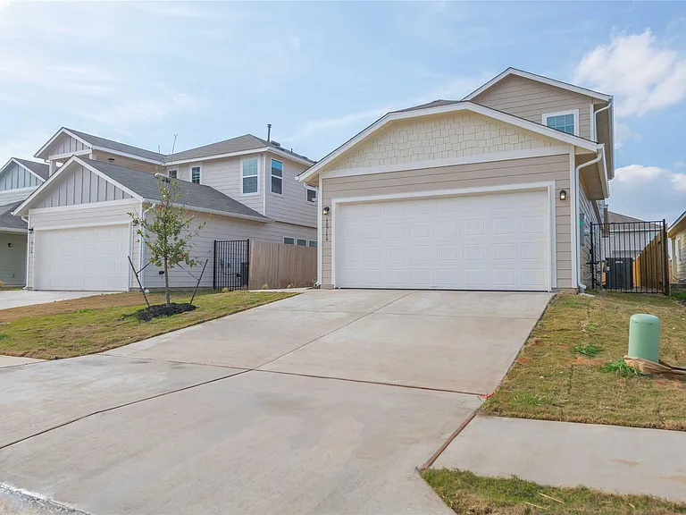10716 Timber Brook Pass — Photo 1