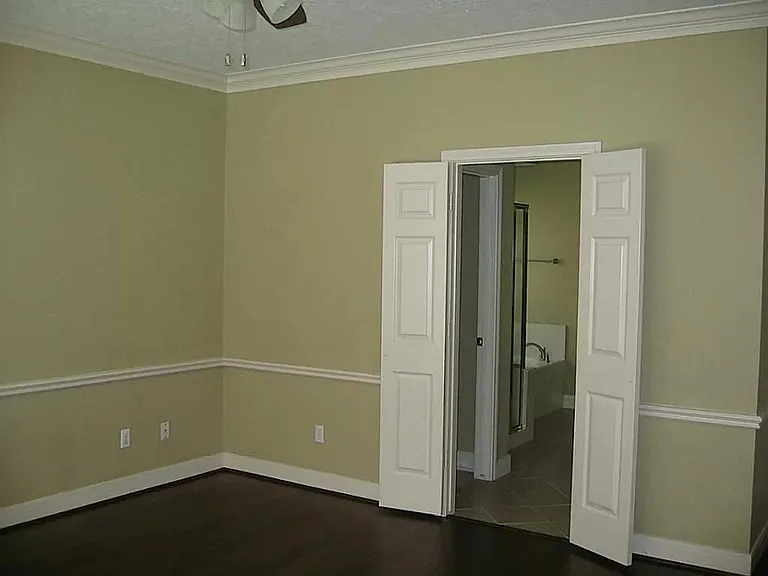 17619 Champion Forest Dr — Photo 17