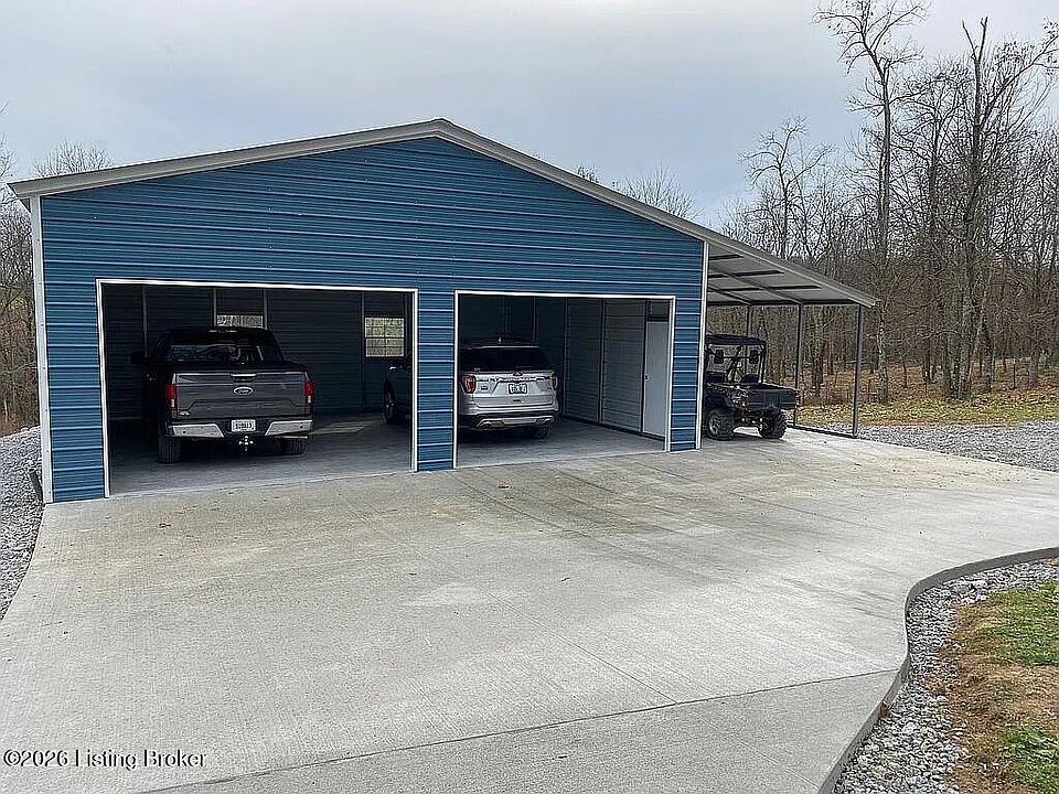 2nd image of 274 Wesley Miller Ln