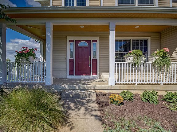 2nd image of 5781 Cannon Hills Dr NE