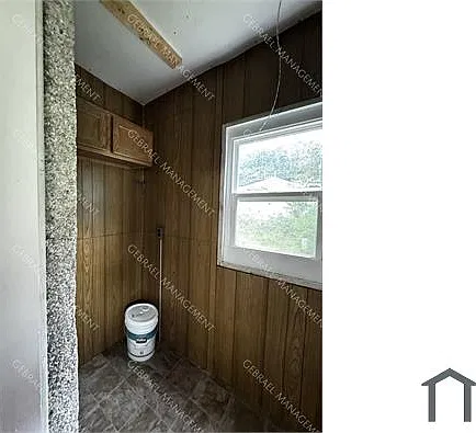 3 bed, $900 — Photo 3