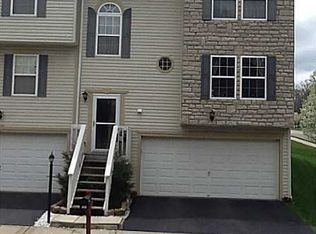 300 Pine Valley Dr, Imperial, PA 15126