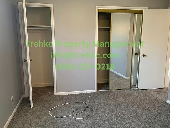3rd image of 6926 Ewing Ave #6926