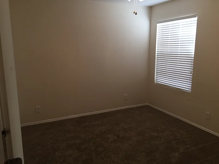 11200 Wales Ave NE — Photo 14