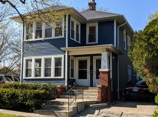 312 W Maple Ave FLOOR 1, Libertyville, IL