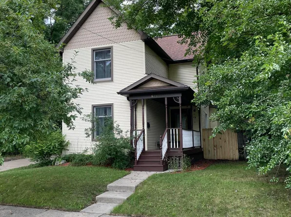 628 Brook St, Lansing, MI 48906