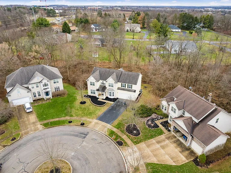 7302 Claddaugh Ln — Photo 60