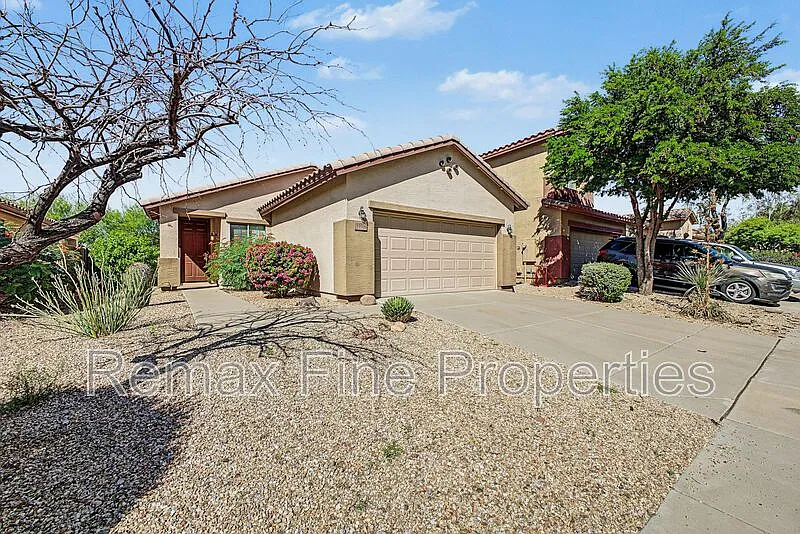 39516 N Hillerman Way