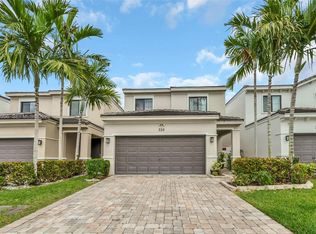 Residences At Palm Aire, Pompano Beach, FL 33069