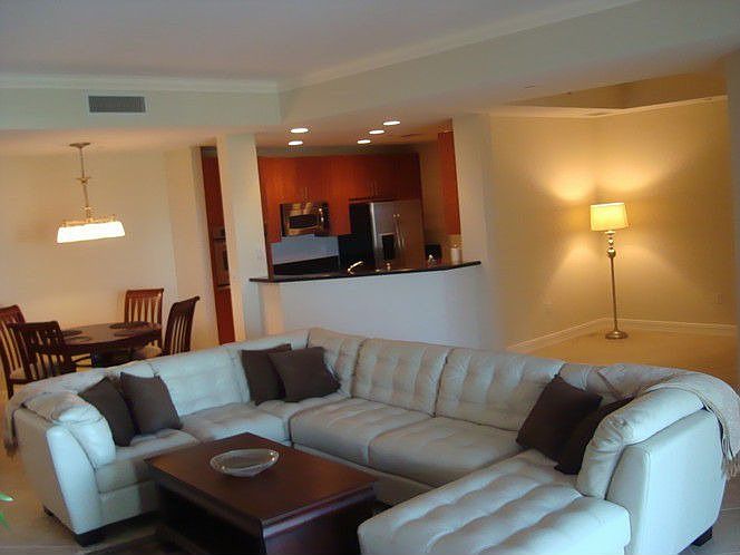 1st image of 16102 Emerald Estates Dr APT 332
