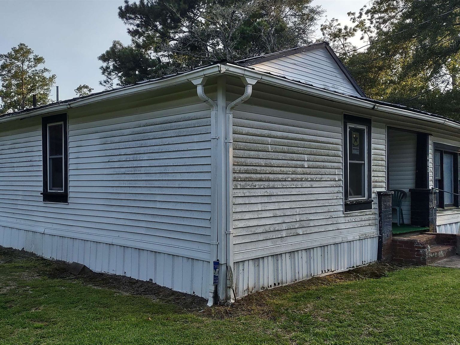 402 Harris St, Thomasville, GA 31792 MLS 20142136 Zillow