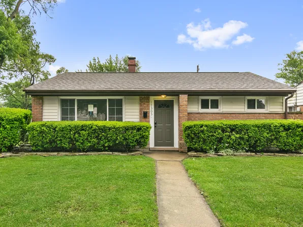 17303 Chicago Ave, Lansing, IL 60438