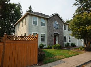 10477 NW Lost Park Dr, Portland, OR 97229