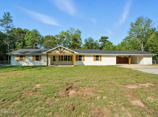 61 Madden Rd, Hattiesburg, MS 39402