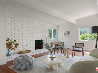 1279 El Hito Cir, Pacific Palisades, CA 90272