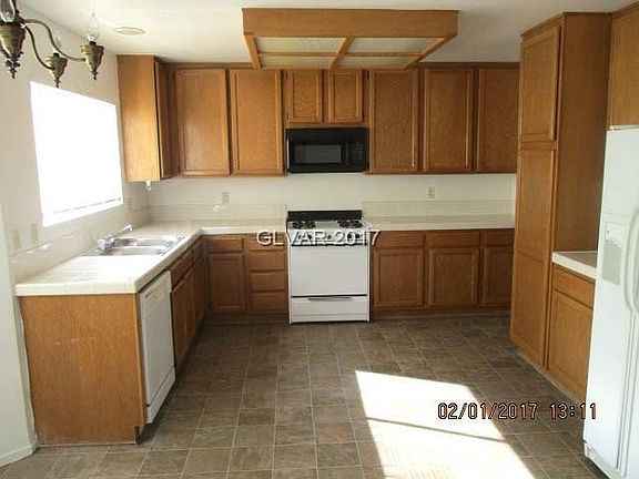 5th image of 415 Pemberry Cir #0