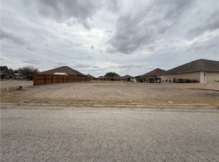 Hibiscus Ln, Alice, TX 78332