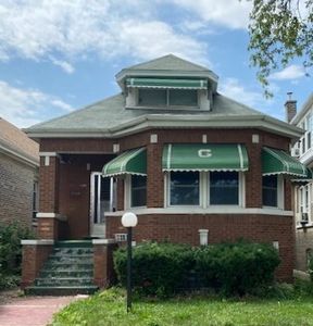 9916 S Peoria St, Chicago, IL, 60643