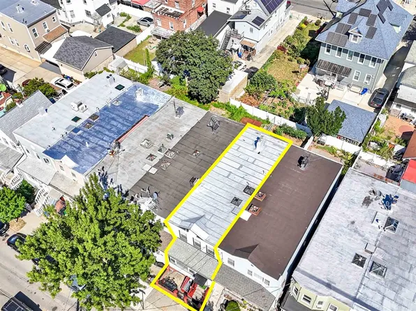 104-21 92nd Avenue image 53 of 61