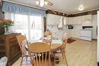 5th image of 10086 W M Ave