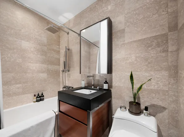 75 Wall Street image 10 of 10