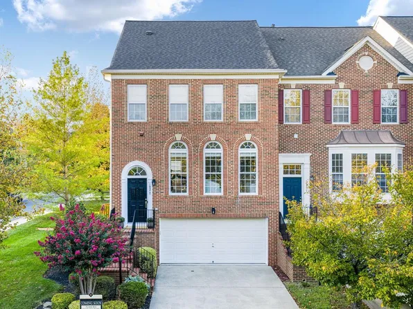 19217 Kepharts Mill Ter, Leesburg, VA 20176