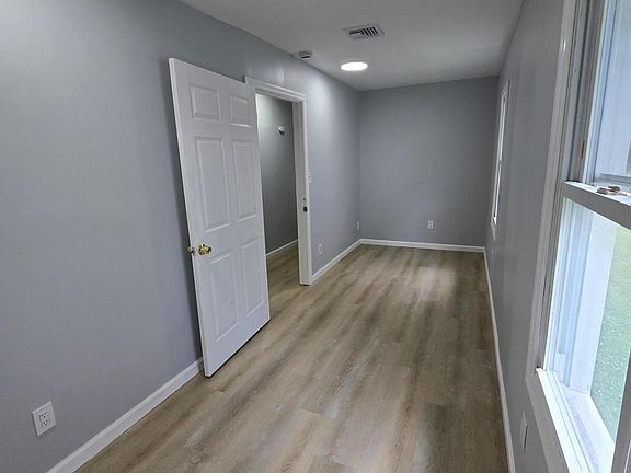 5th image of 1917 W Lake Ave #A
