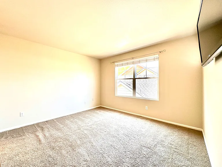 515 225th Pl NE #33 — Photo 16