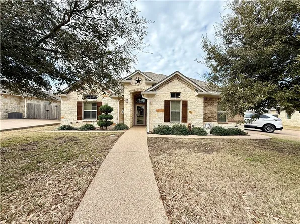 120 Ellis Farm Rd, Hewitt, TX 76643