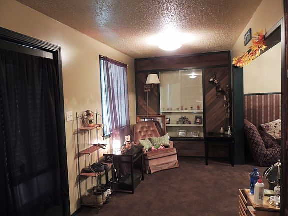 3rd image of 806 Lincoln Ave