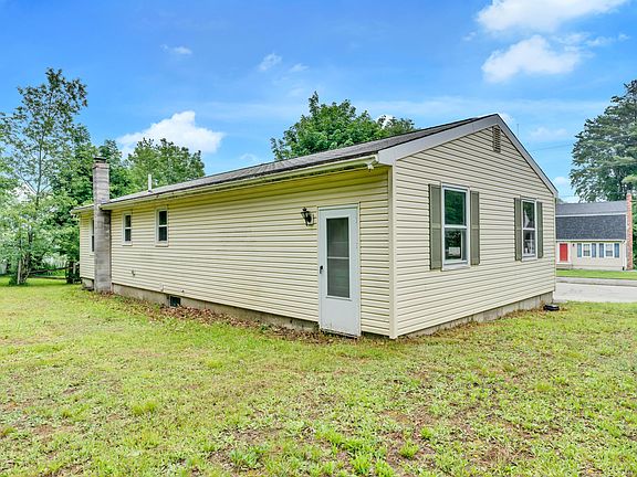 5th image of 86 Breton Avenue