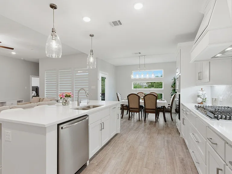 7217 Mantle Ridge Dr — Photo 12