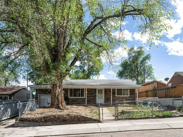 2101 Salt Dr, Colorado Springs, CO 80910