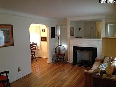 4th image of 18008 Hiller Ave